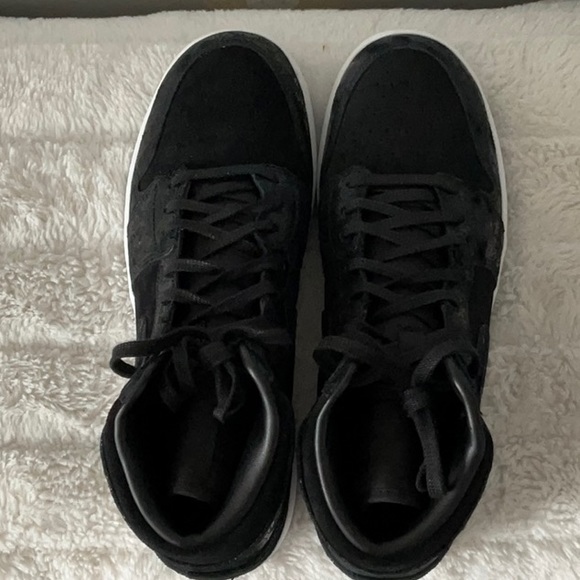 Nike AIR JORDAN 1 RET HI PREM HC GG/ Black/Black-White-Gym RED(Inside shoe) - Picture 6 of 8